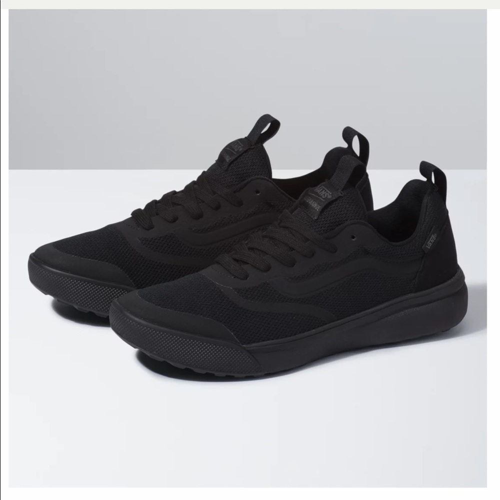 Vans ULTRARANGE RAPIDWELD black size 8.5 / 10